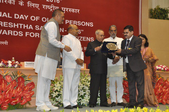 Astha Geriatric Center and Hospice Bags National Award