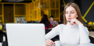 The Role of Online Internships in Preparing Students for Corporate Life